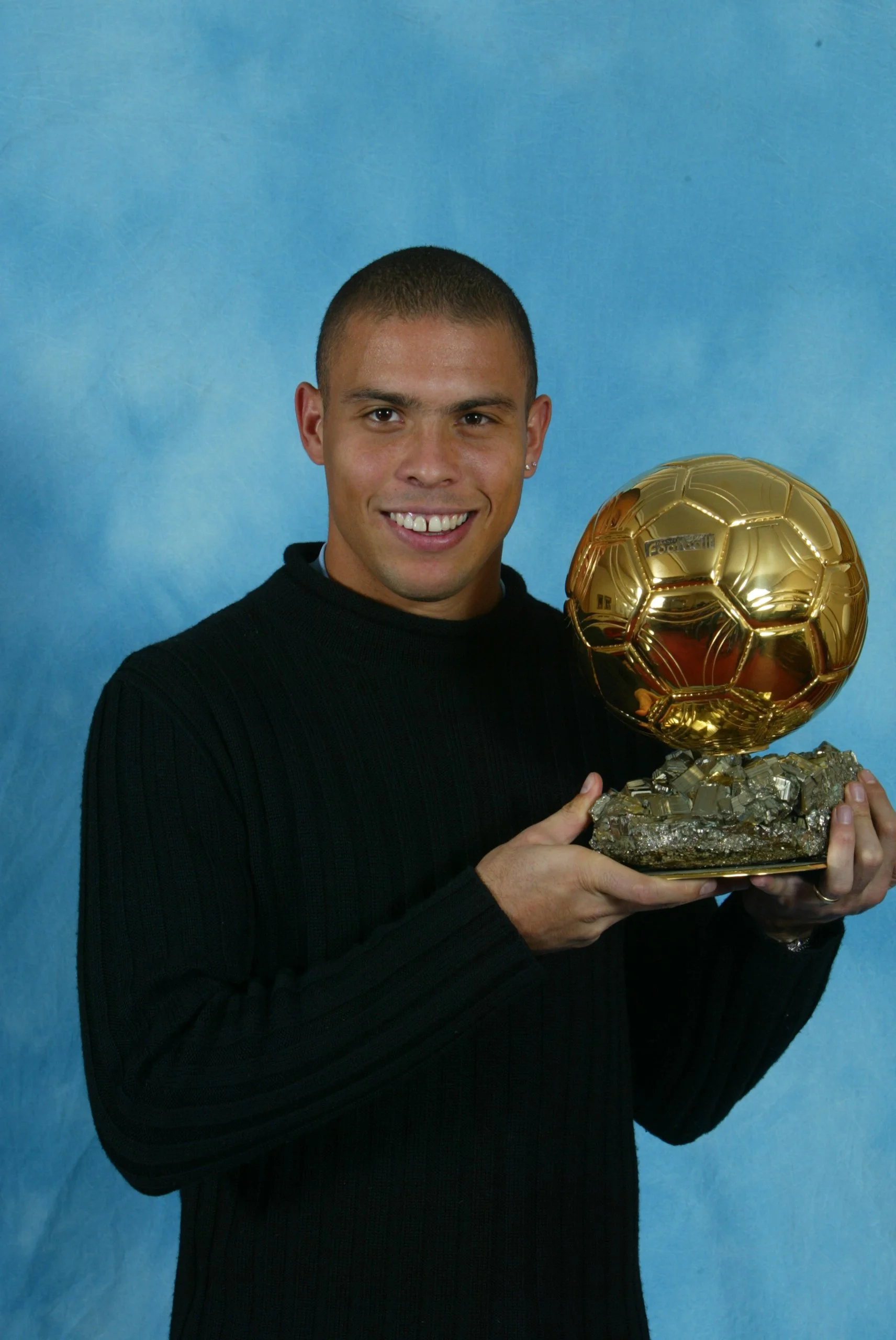 Ronaldo, vencedor – Ballon d'Or Masculino 2002